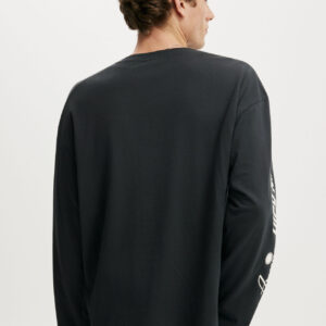 Regular Fit Graphic Ls T-Shirt